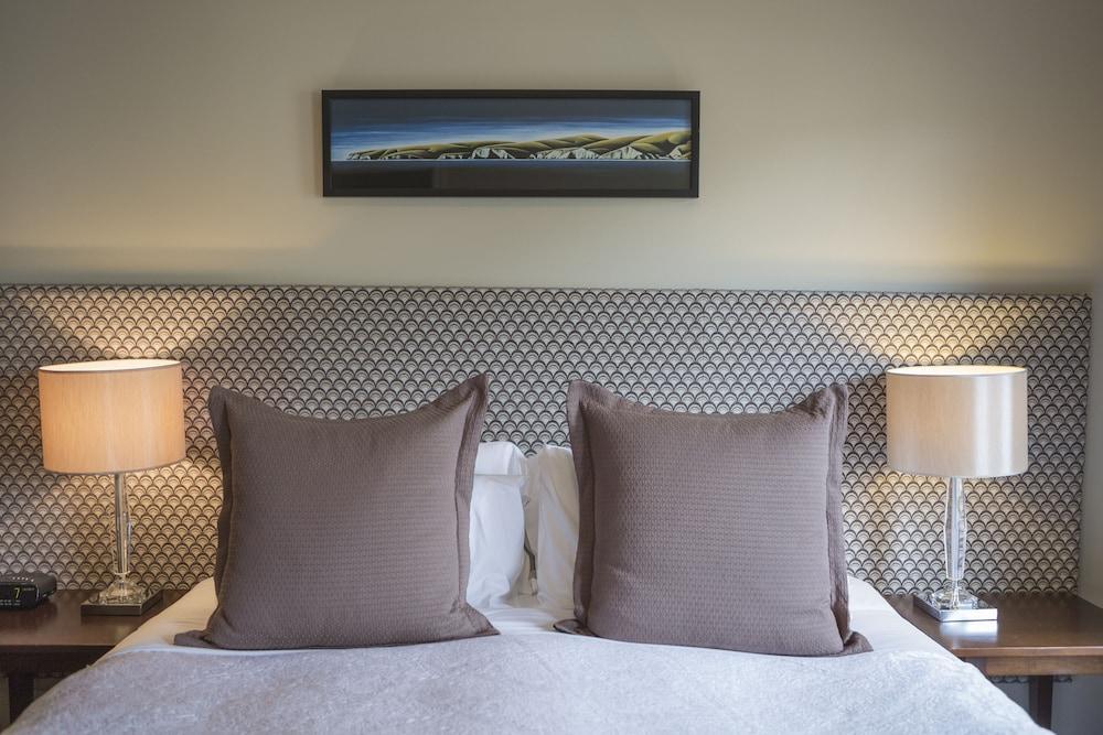 The Dairy Private Hotel By Naumi Hotels Куийнстаун Екстериор снимка
